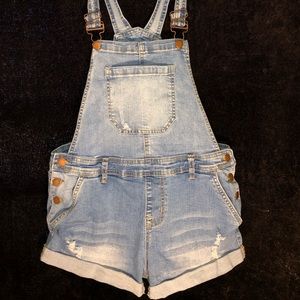Overall shorts!